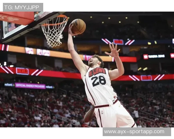 火箭全员积极备战快船训练照曝光KD专注状态引人关注