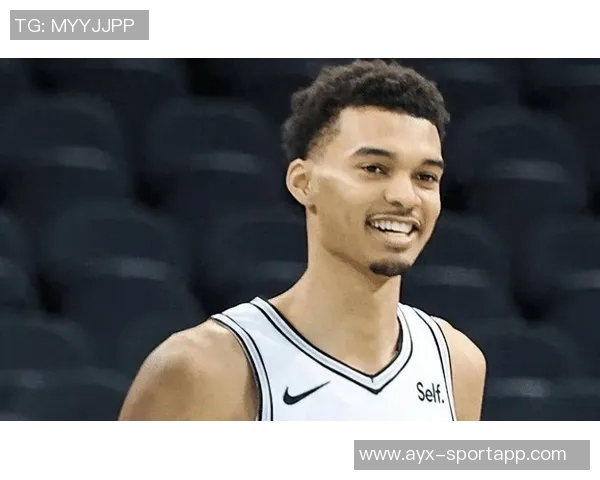 米奇约翰逊谈索汉左手腕受伤对回归时间线的影响不大