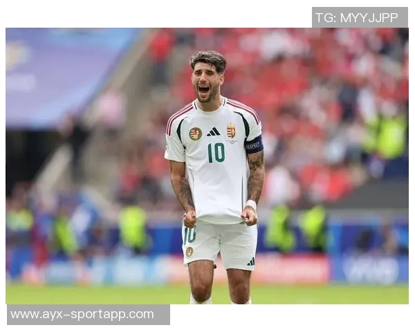 匈牙利队长索博赛后沉默无言感慨足球的不公与梦碎之痛