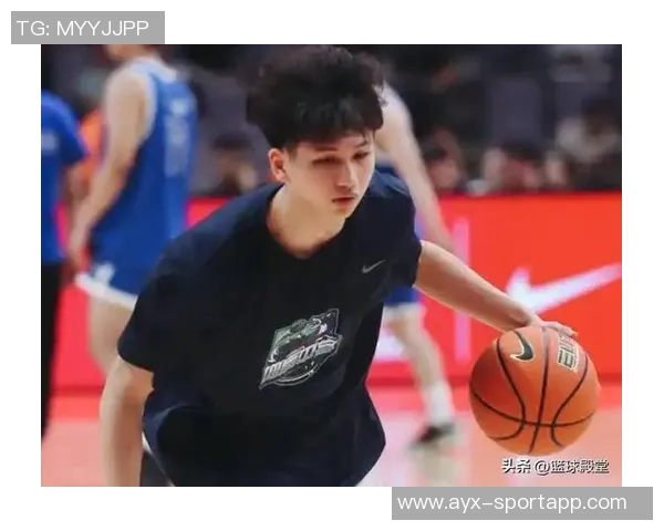 张文杰谈广州训练理念外教主导让归国球员更快适应